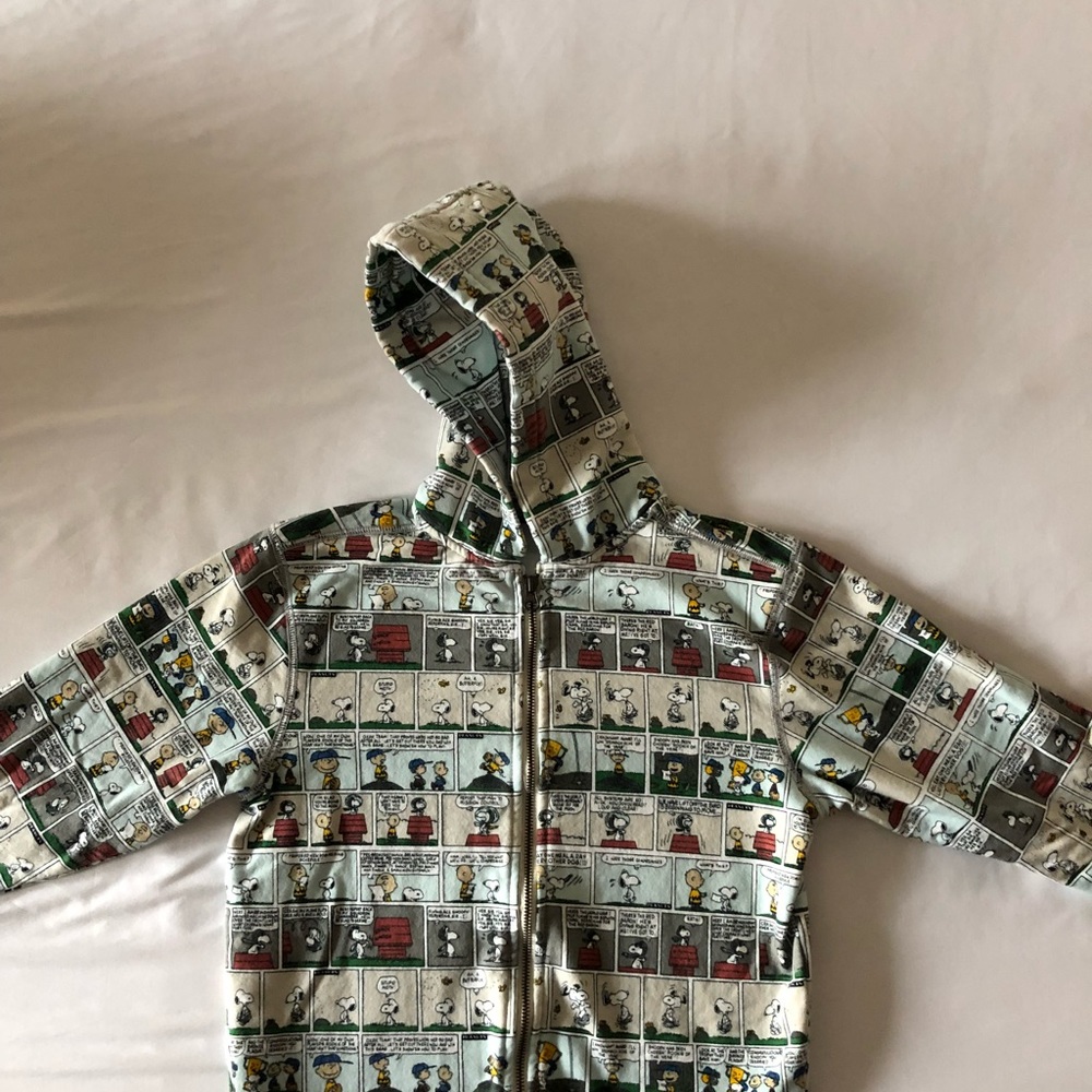 Boys Peanuts Zip Up Hoodie. Excellent condition